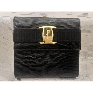 AUTHENTIC Salvatore Ferragamo Black Textured Women's Wallet